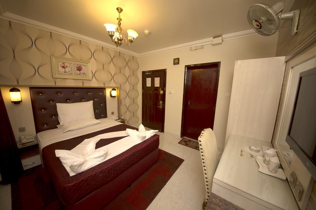 Sutchi Hotel Dubai Eksteriør billede