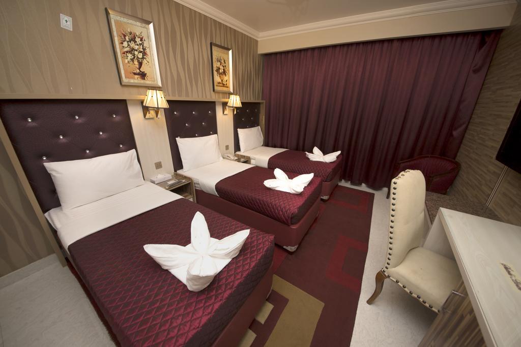 Sutchi Hotel Dubai Eksteriør billede