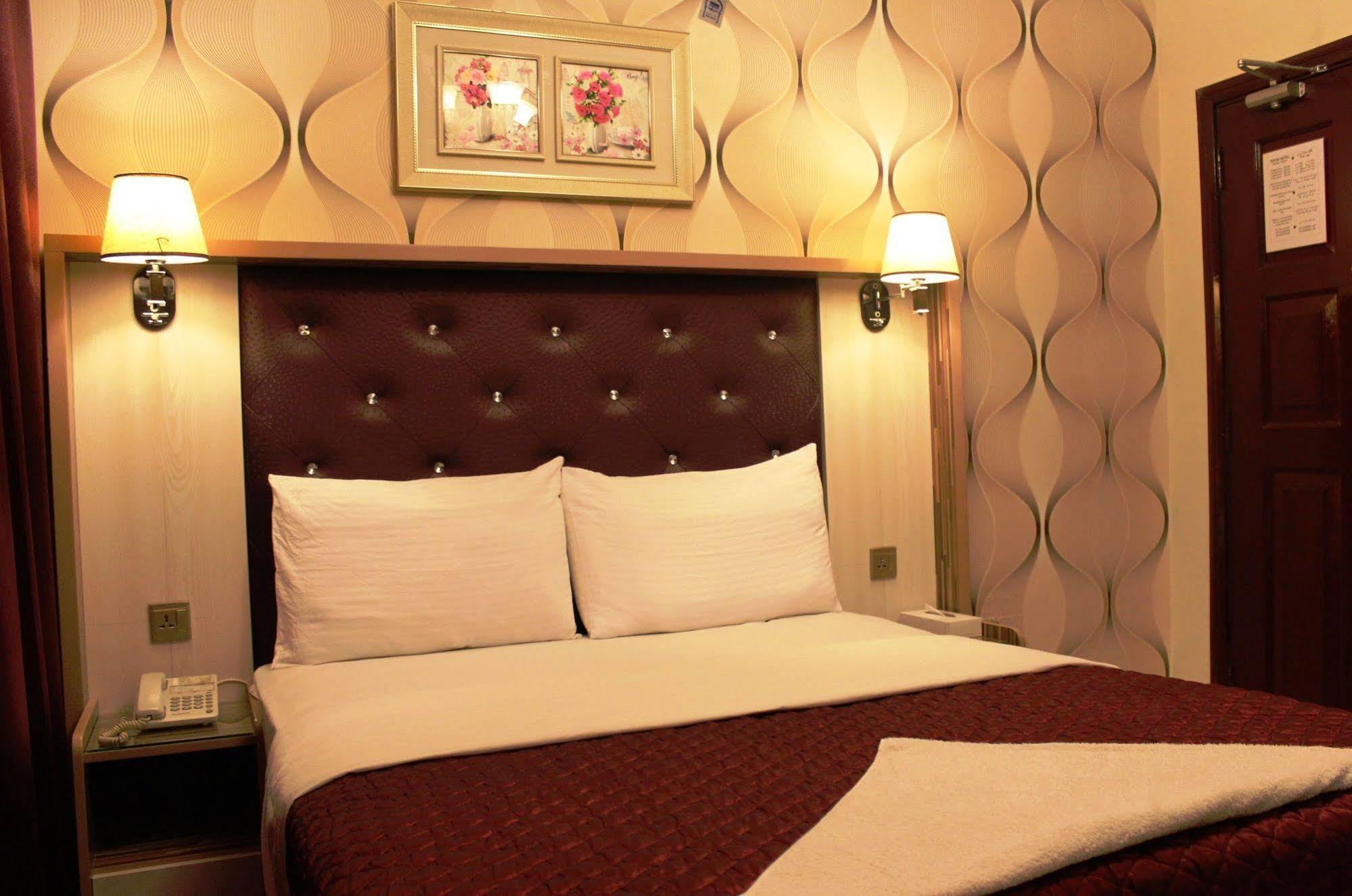 Sutchi Hotel Dubai Eksteriør billede